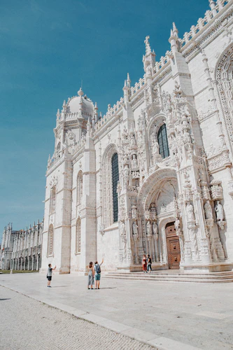Lisbonne, visiter le monastère des Hiéronymites.