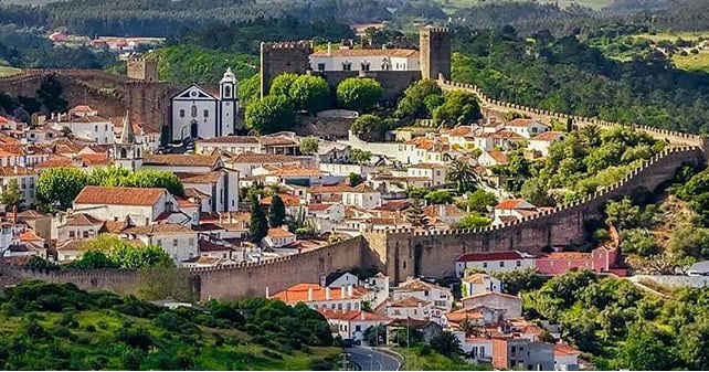 ville d'Obidos au Portugal